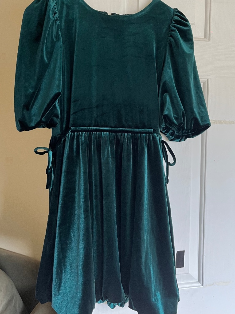 Girls green velvet dress (dillard’s)